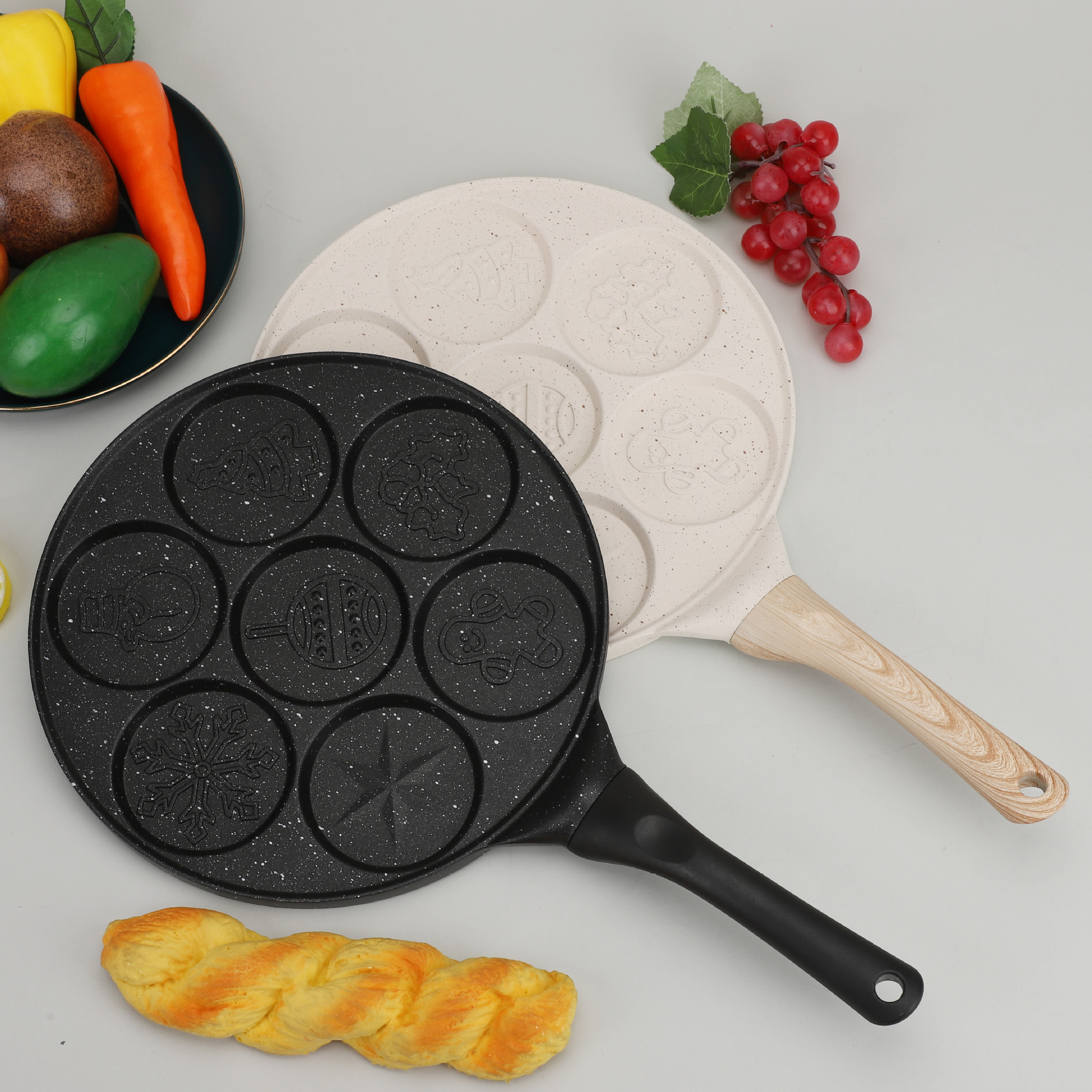 亚马逊披萨烘焙圆形不粘烤盘跨境热销七孔圣诞雪人系列DIY批发详情4