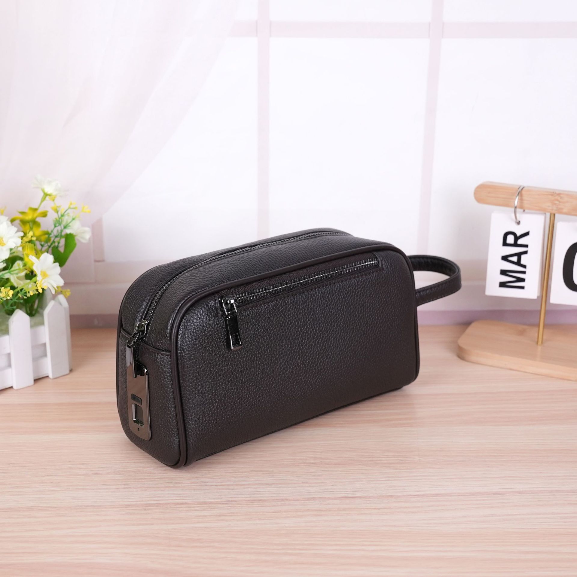 跨境新款男士手拿包密码锁大容量商务休闲手拎包软皮多口袋手包男详情10