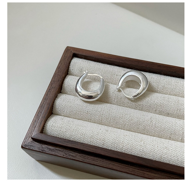 S925 sterling silver Korean version fashionable crescent ear buckles, Korean minimalist fashion basic style retro earrings and earrings wholesale pic 20