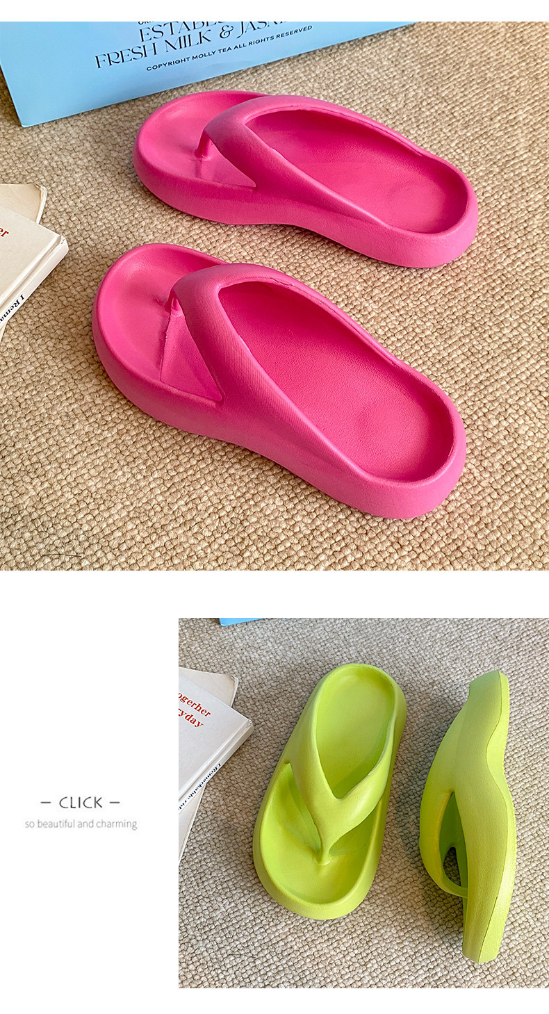 Ladies can wear the new thick-soled anti-slip beach flip-flops with sponge soles for the seaside in summer pic 10