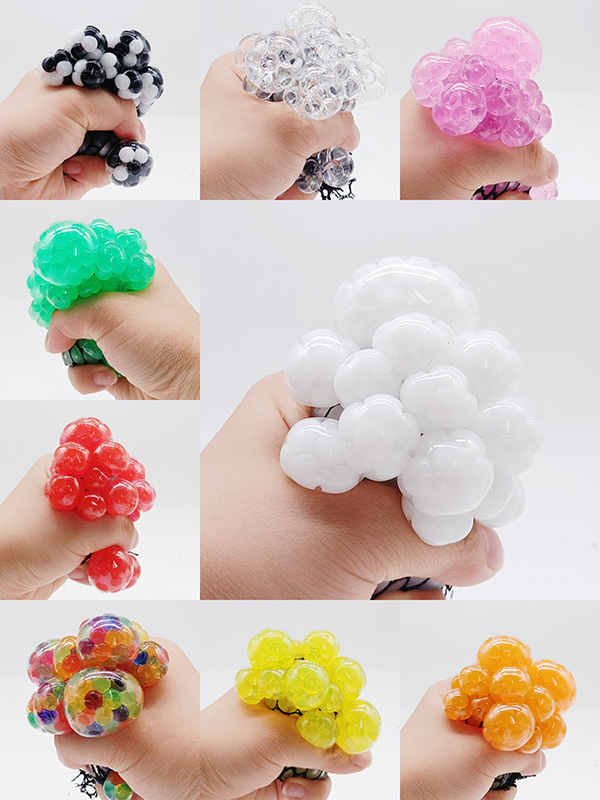 捏捏乐新款解压玩具手捏葡萄珠子球发泄球整蛊橡塑泡沫塑料球详情2
