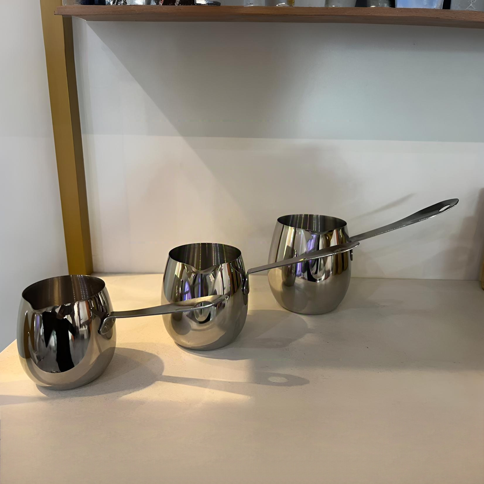 304 stainless steel latte art milk cup, small oil-pouring pot, hot oil baby food pot, milk pot, long handle, household oil-pouring pot pic 9