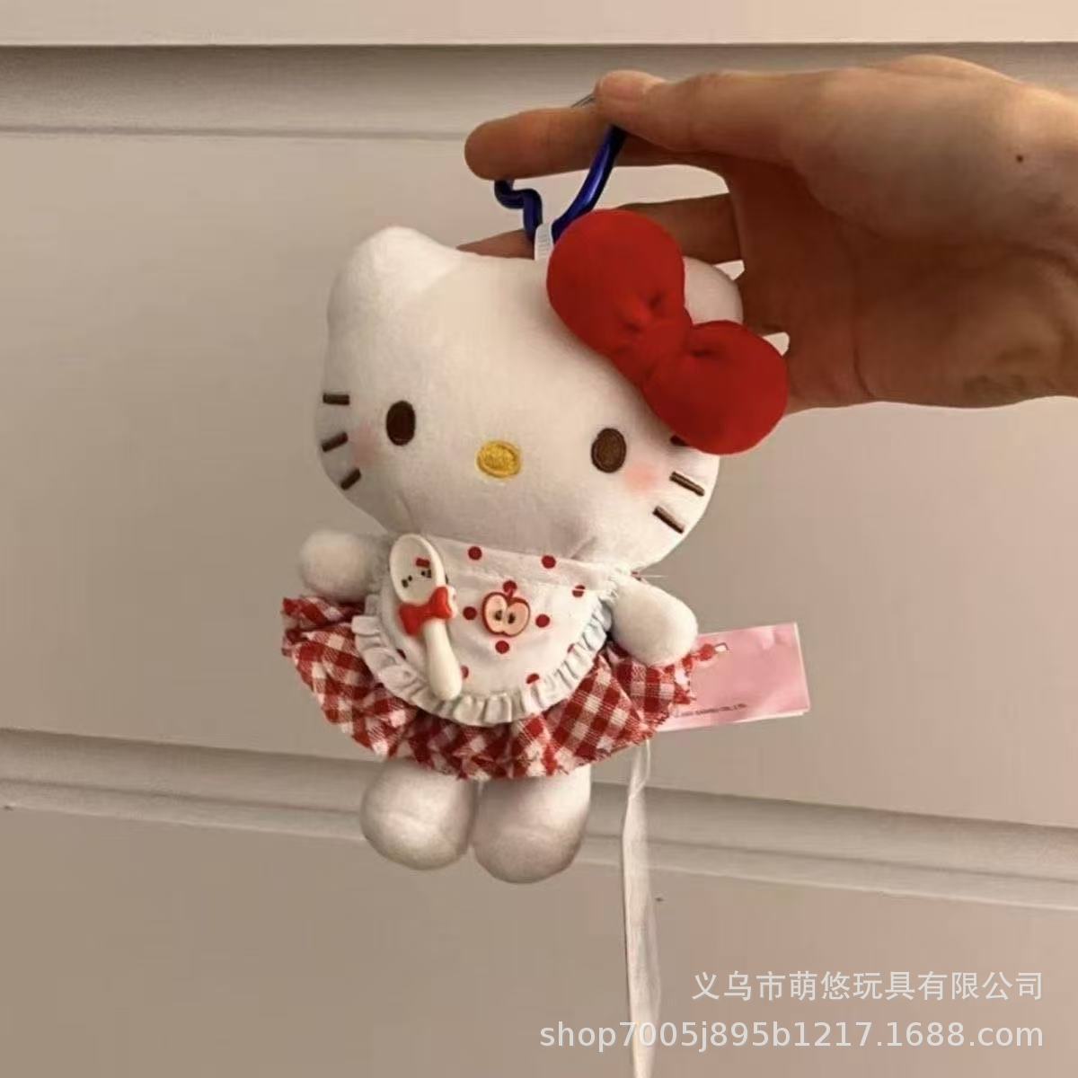 Christmas gifts, genuine HelloKitty pendants, bags, decorations, schoolbags, plush toys, dolls, small trinkets, girls pic 6