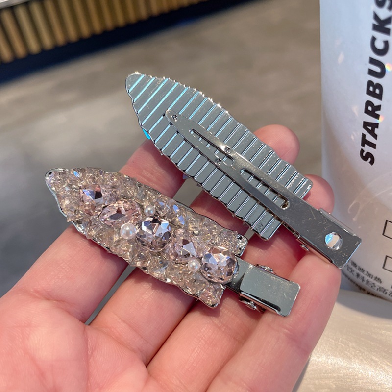 Exquisite crystal seamless clips, duckbill clips, high-end forest-style charm, side clips, bangs clips, broken hair clips, hairpins and hair accessories pic 5