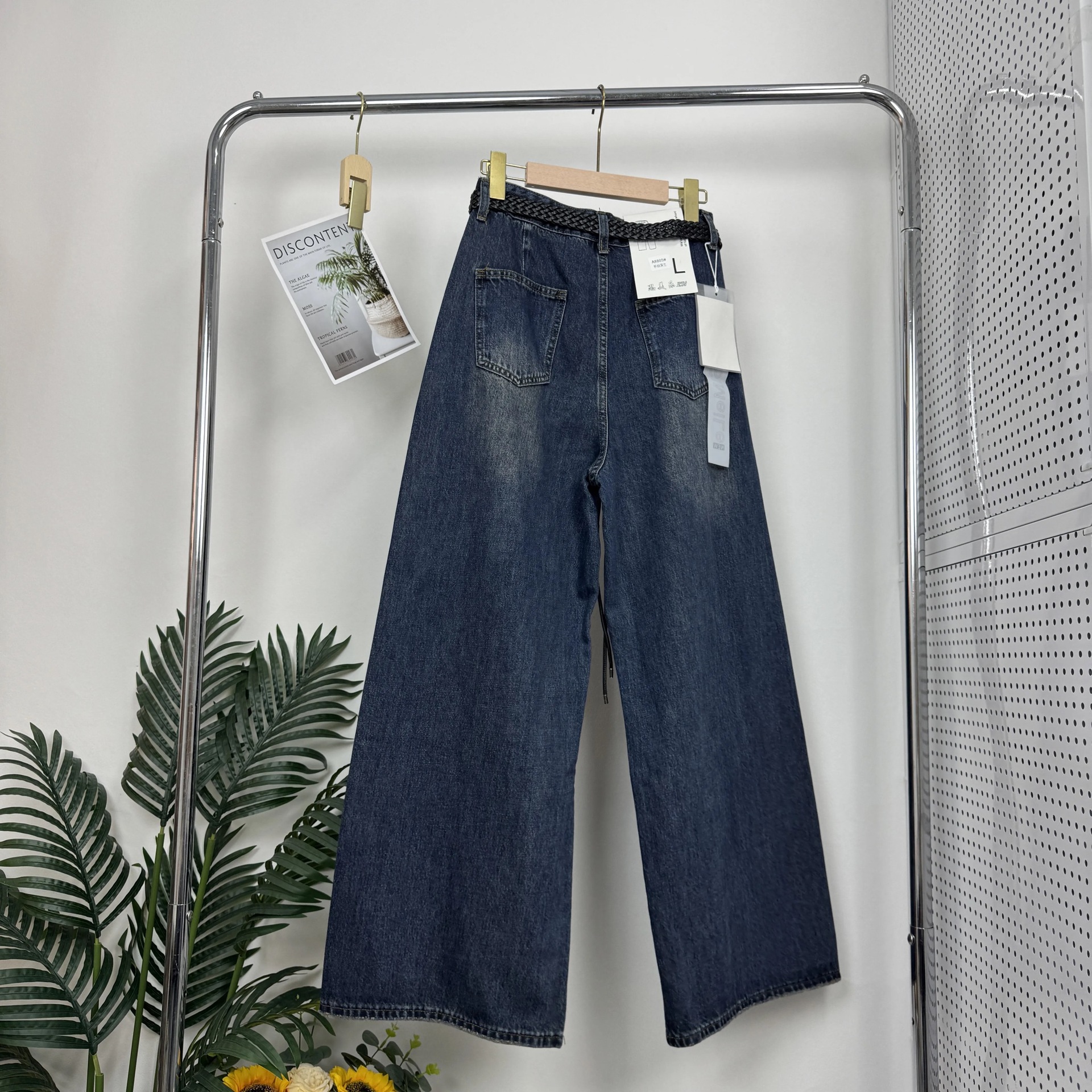 【艾美派】（配腰带）秋款韩版设计感宽松直筒牛仔女弯刀裤时尚款详情4