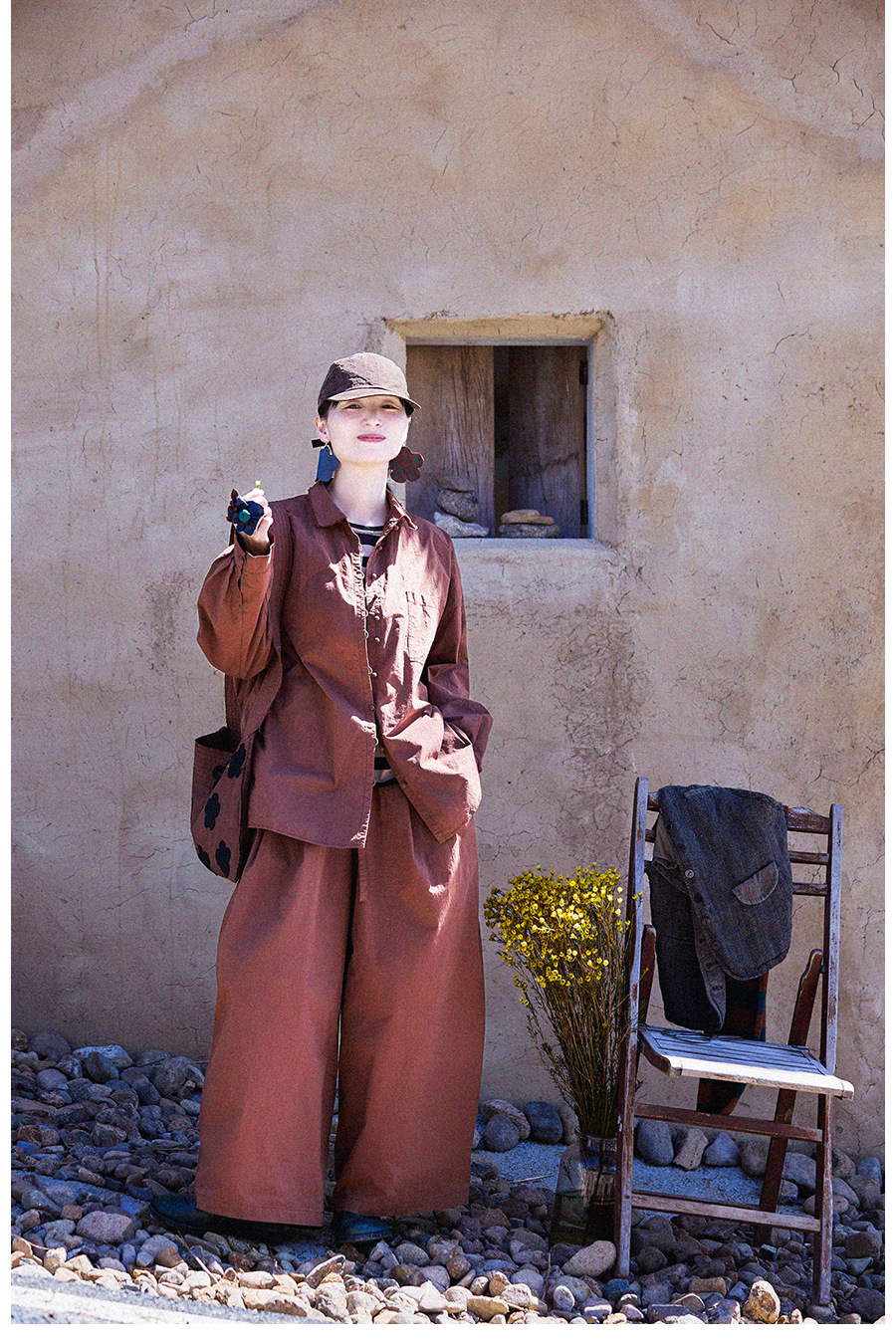 New autumn and winter style, artistic and retro original hazelnut red-brown cotton casual top, high-density, slightly elastic loose shirt for women pic 27