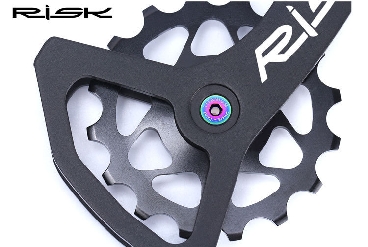 RISK mountain road bike titanium alloy rear steering wheel screws, guide chain guide wheels, flat head transmission screws pic 8