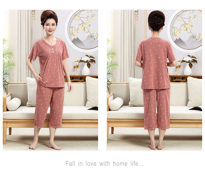 Middle-aged and elderly women wear summer short-sleeved, thin cotton clothes. Middle-aged women wear summer round-neck home clothes. Grandmothers and the elderly pic 86