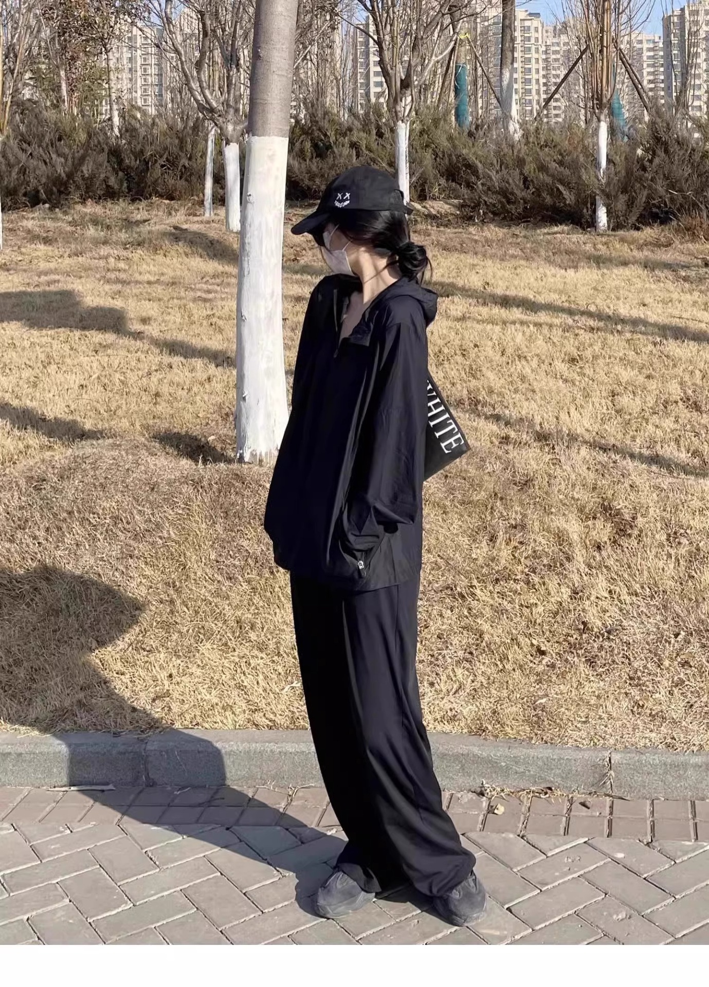 Ice silk hooded sun-protective clothing, thin outdoor wear, sun-protective clothing for women, loose summer 2025 new style cardigan pic 5