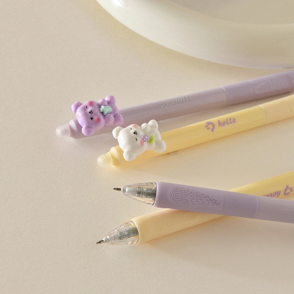 Chenxi Little Bear is so good. It can be erased by pressing. The gel pen has a soft grip and a crystal blue core. It has a high appearance level. The practice pen ST is very smooth pic 13