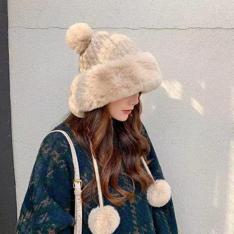New autumn and winter woolen hats for ladies, cute winter woolen pullover hats, warm and fleece ear-protecting cycling Lei Feng hats pic 2