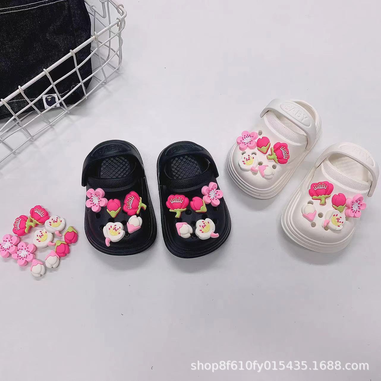跨境儿童桃花DIY洞洞鞋卡通夏季防滑男女小孩可爱室外包头软底凉拖鞋详情6