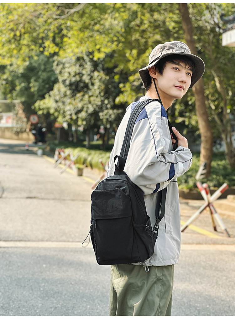 新款多功能防泼水双肩胸包男女轻便出游小背包男士户外登山斜挎包详情11