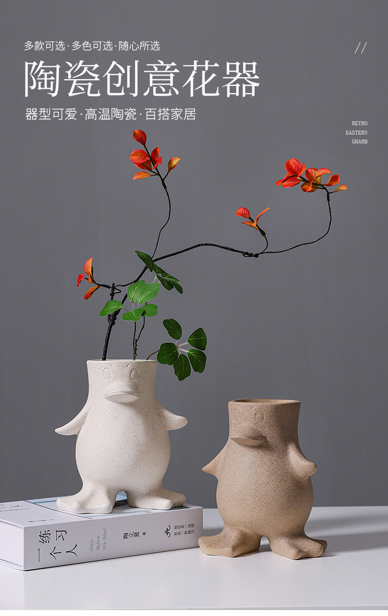 2025 Creative Penguin Ceramic Vase, Cute Cream-style living Room Desk Decoration, Fresh Flower Hydroponic Vase pic 1