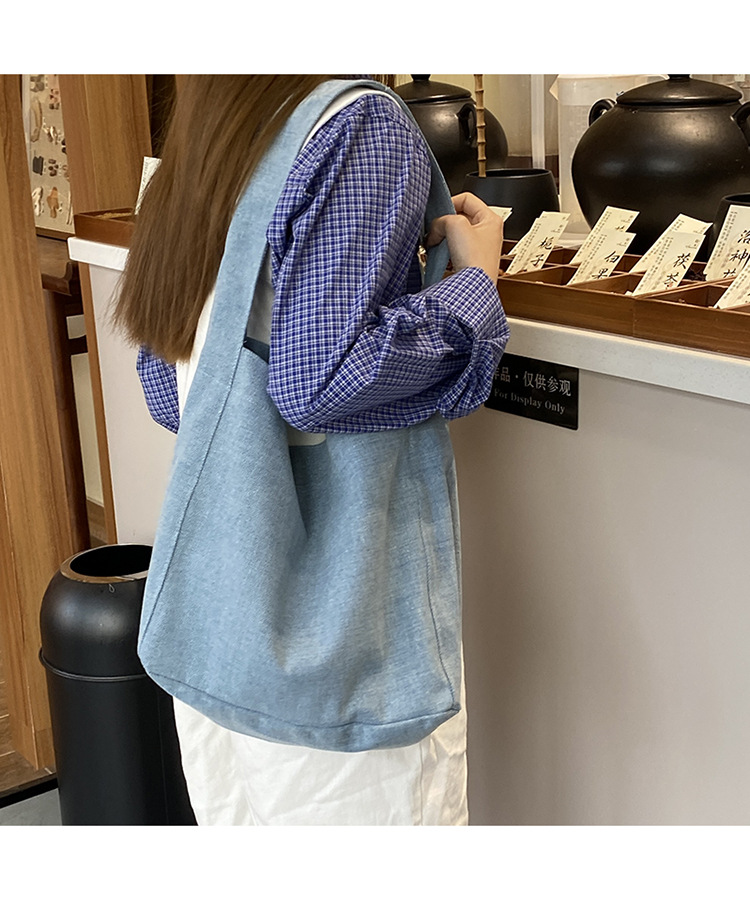 韩系小众ins牛仔帆布包休闲简约布袋大容量学生单肩托特包波点包详情15