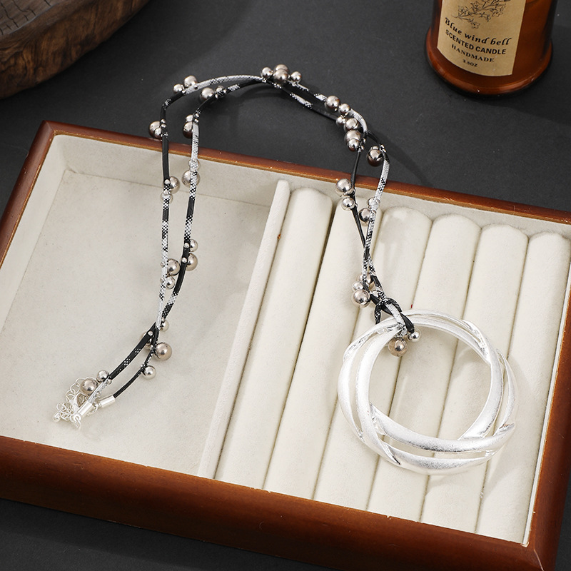 亚马逊跨境欧美圆环吊坠女士长项链设计感个性复古毛衣链饰品批发详情10