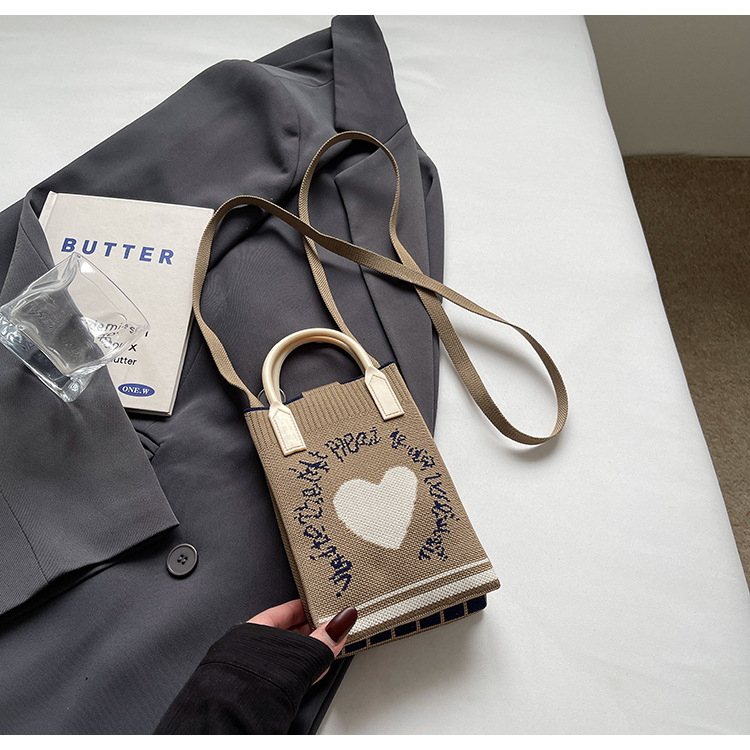 Cute handbag, plastic bag, frosted PVC gift bag, simple PP handbag, gift bag, handbag pic 17
