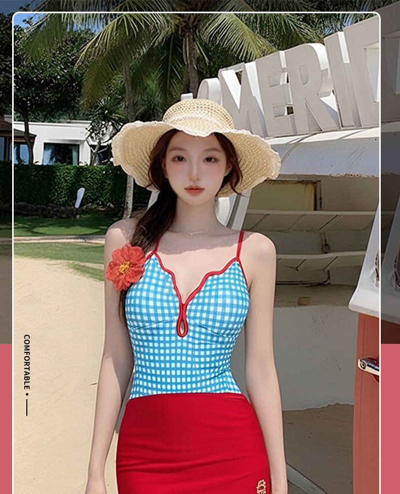 The 2026 new bestseller, conservative, slimming and sexy one-piece halter suit for hot spring soaking, Thai high-end sleeveless swimsuit for women, 125662 pic 3