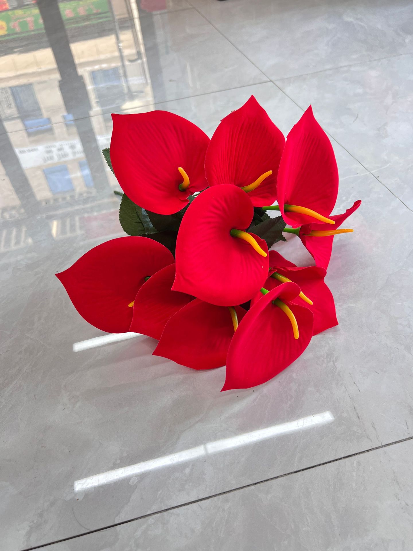 新款仿真12头绒布马蹄莲假花欧式家居客厅装饰室内外摆设绢花详情12