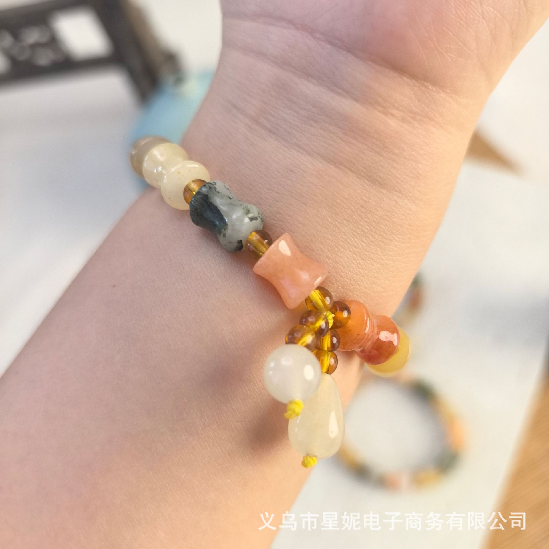 直播福利品仿金丝玉南瓜珠手串学生竹节葫芦手链小众闺蜜梅花手饰详情8