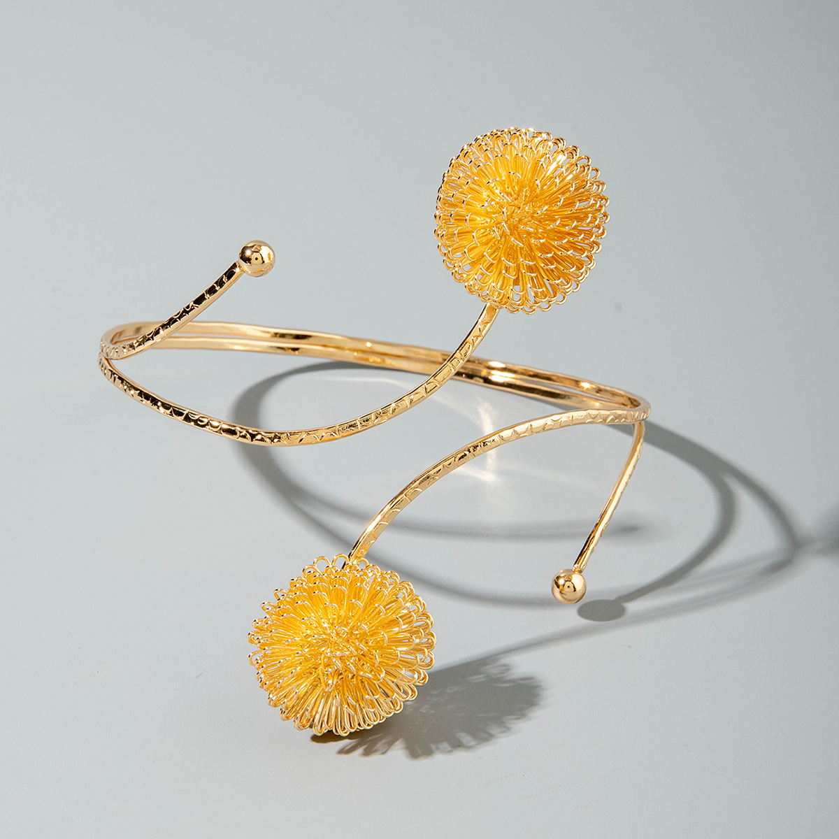 亚马逊跨境个性冷淡风海星手臂镯线条计感蝴蝶环形开口臂镯女详情55