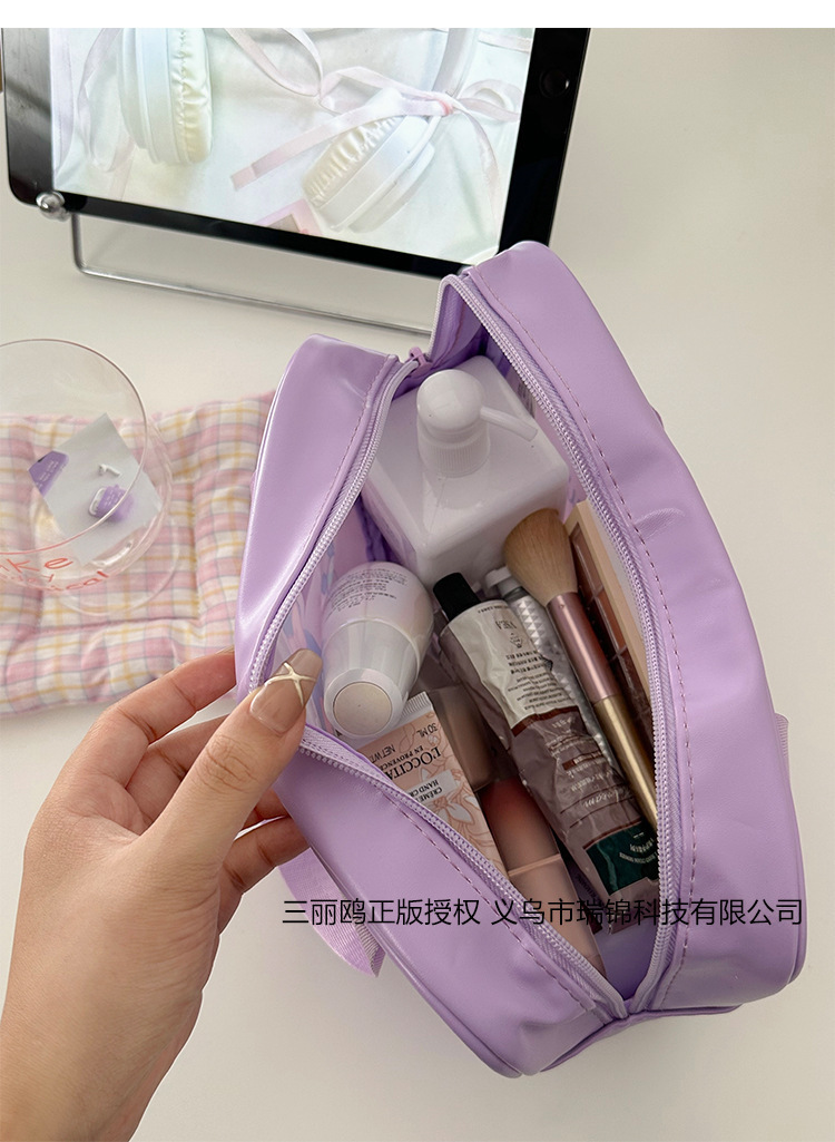 Sanrio officially authorized semi-transparent makeup bag, cute Kuromi makeup bag, portable hand-held small bag wholesale pic 10