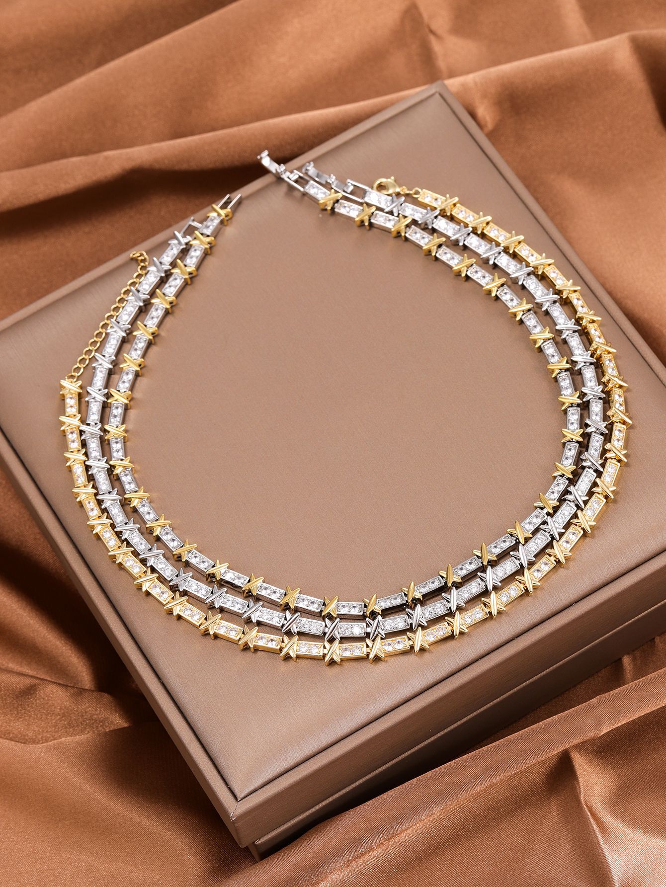 Natural stone pearl silver jewelry necklace, pure silver necklace, fresh and elegant design sense pic 9