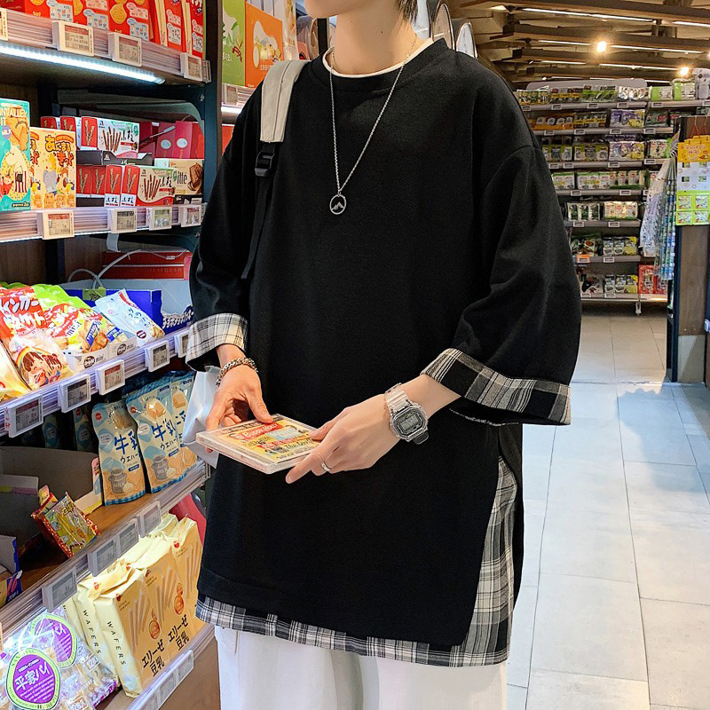 This is a new summer fashion Hong Kong brand ice silk T-shirt with a checkered patchwork design and a unique three-quarter sleeve style pic 7