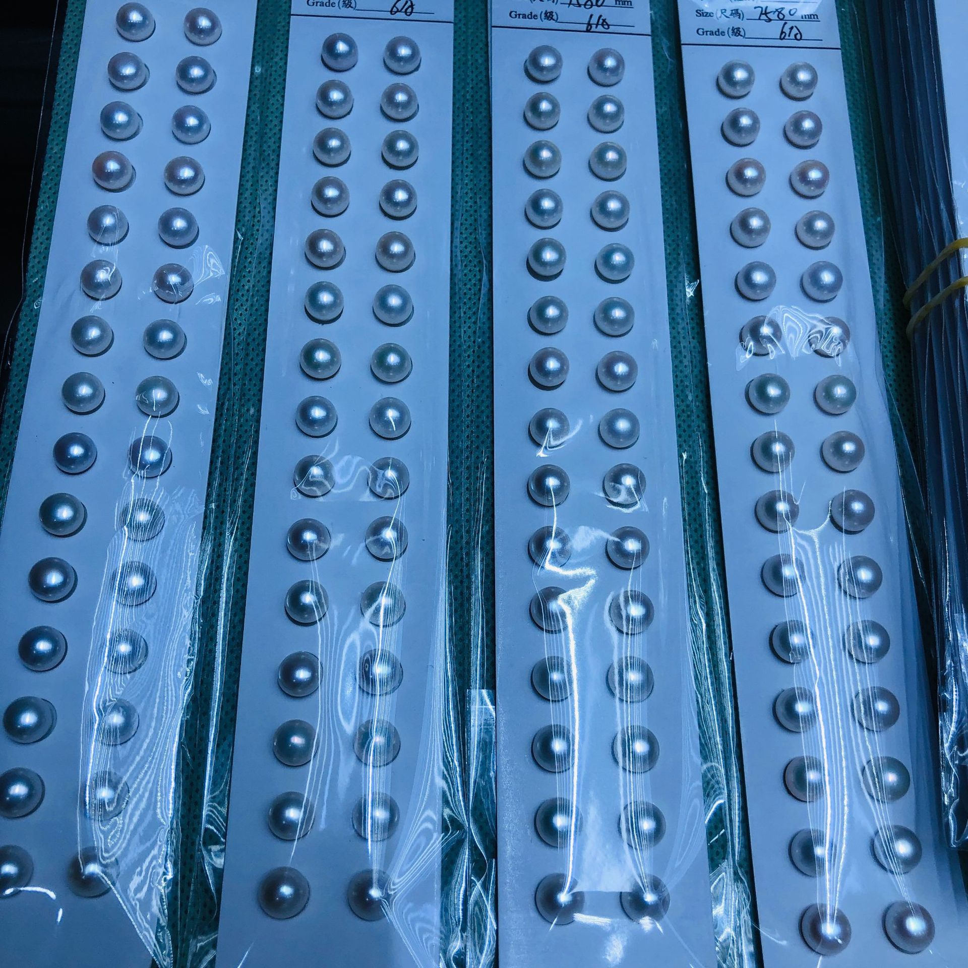 厂家批发现货 DIY 饰品强光高胖扁圆淡水珍珠裸珠颗粒 6A无暇散珠详情8