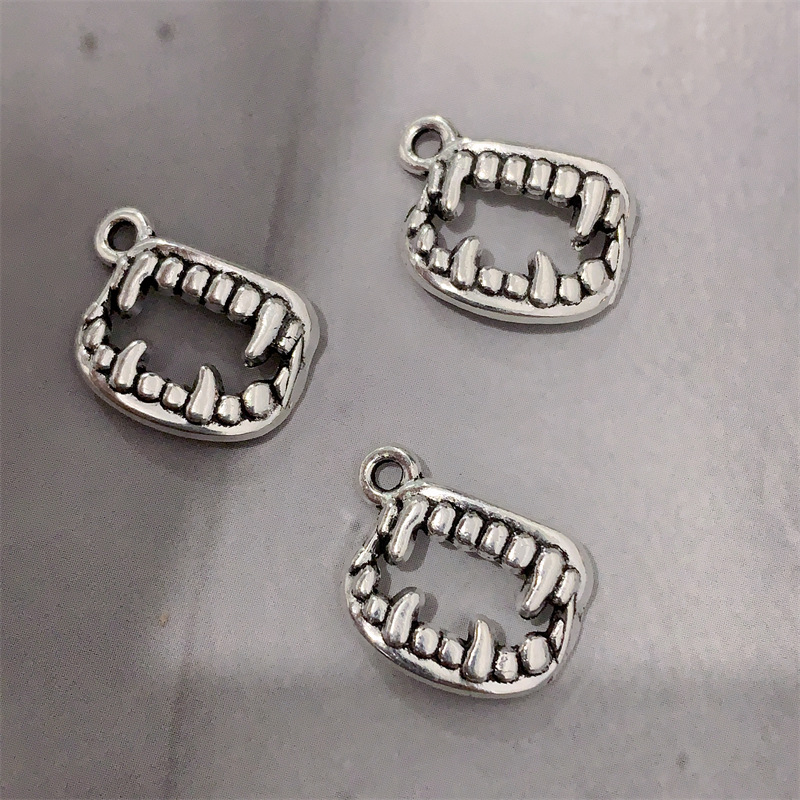 DIY zinc alloy Gothic blood-sucking teeth pendant accessories, personalized handcrafted earrings, necklaces, bracelets, pendant jewelry materials pic 5