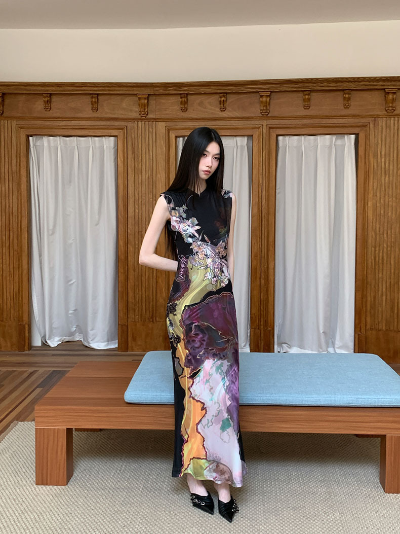 New Chinese-style two-piece contrasting color cheongsam dress for women with printed fishtail vest pic 9