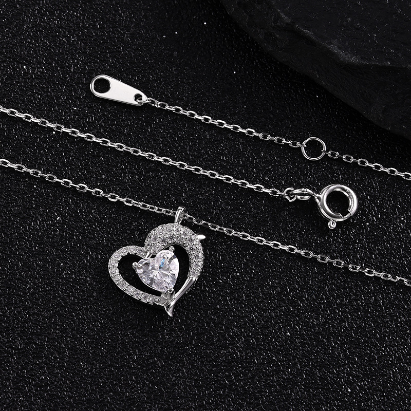 Zhuoheng Zhenxuan s925 Pure Silver Clover Necklace with micro-inlaid zircon, exquisite and compact design, fashionable little dress necklace for women pic 11