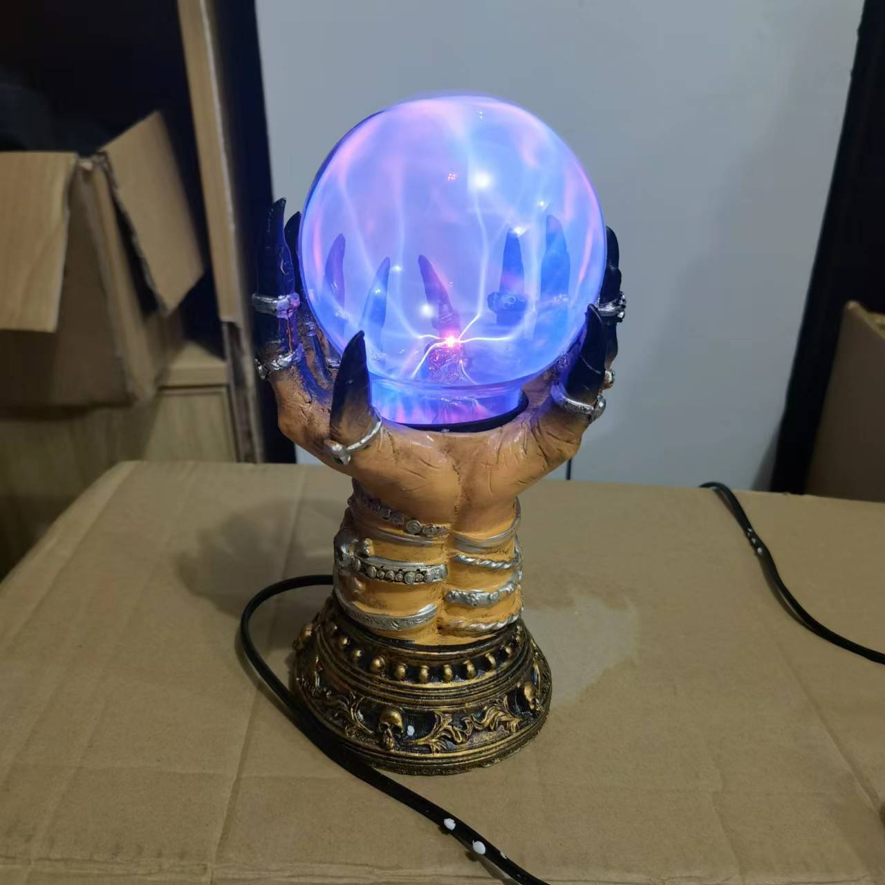 厂家批发一个起批魔幻场景布置个性魔手静电离子闪电光魔法球魔灯详情9