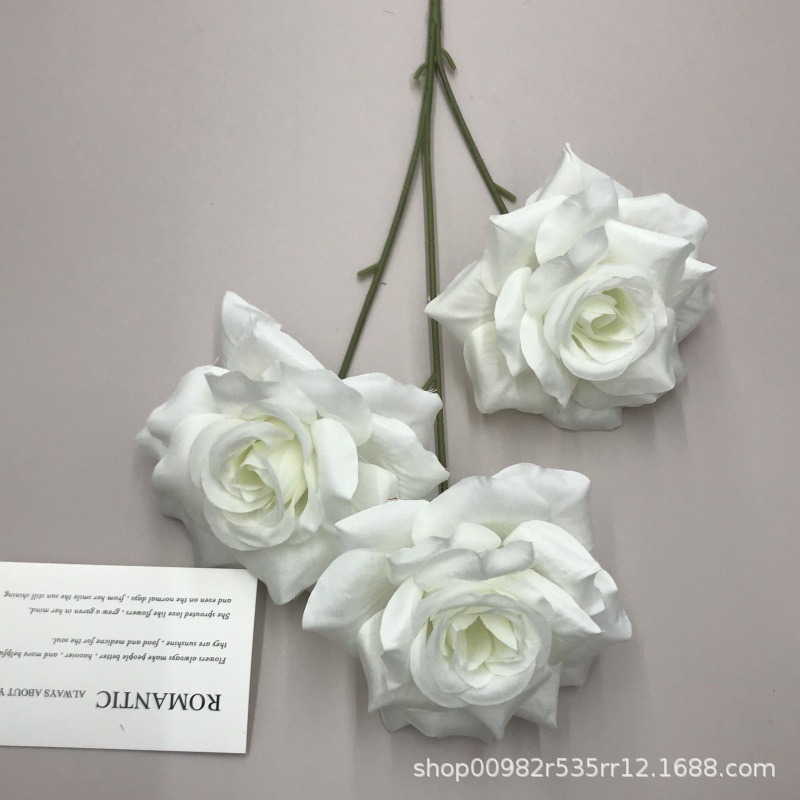 婚庆仿真3头钻石玫瑰花绢布家居软装摆件假花婚礼堂路引插花排束详情13