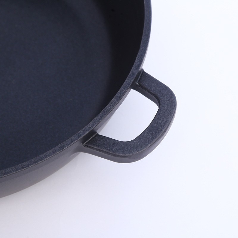 The new Korean-style seafood pot, double-ear kimchi, shallow soup pot, hot pot, aluminum alloy instant noodle pot and induction cooker are all compatible pic 8
