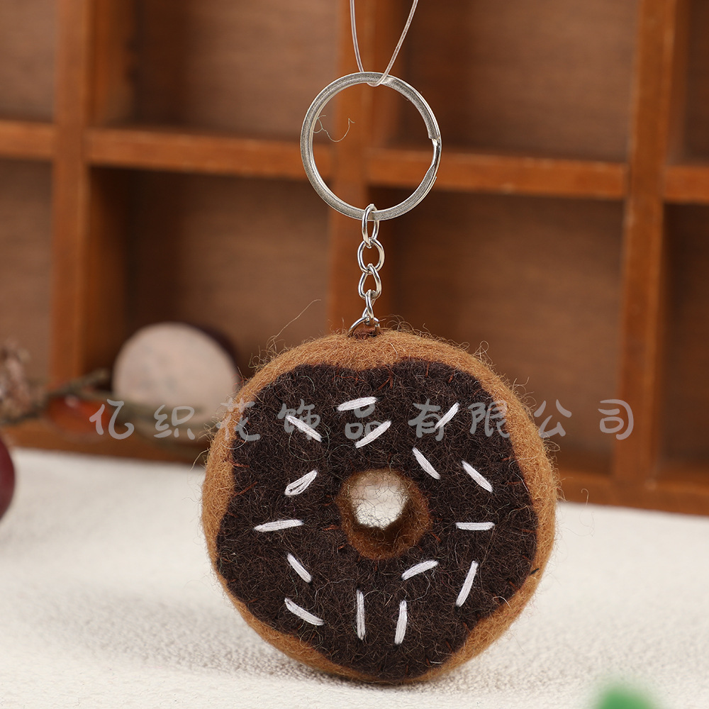 尼泊尔手工羊毛毡成品蔬菜水果面包挂饰萝卜钥匙包挂饰品挂件配饰详情23