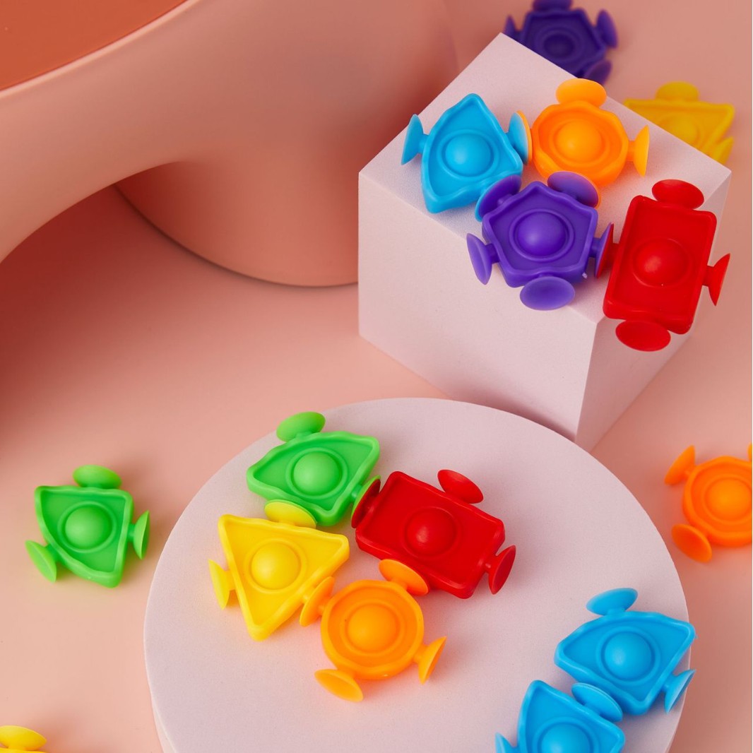 Colorful educational bubble suction fun pic 2