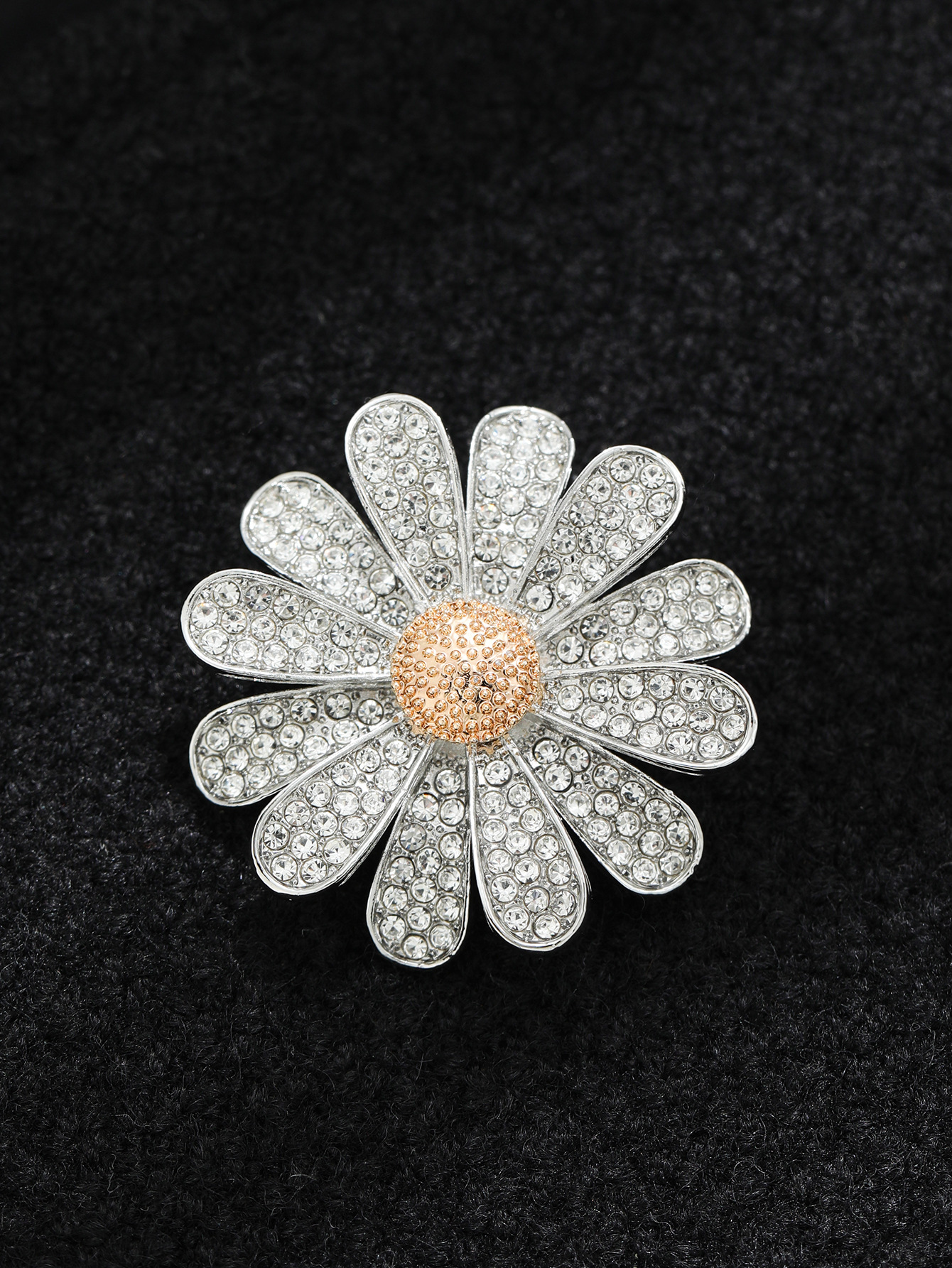 欧美个性雏菊满钻胸针 时尚优雅别针创意西装胸花 衬衫配饰防走光扣 饰品衣饰胸花详情5