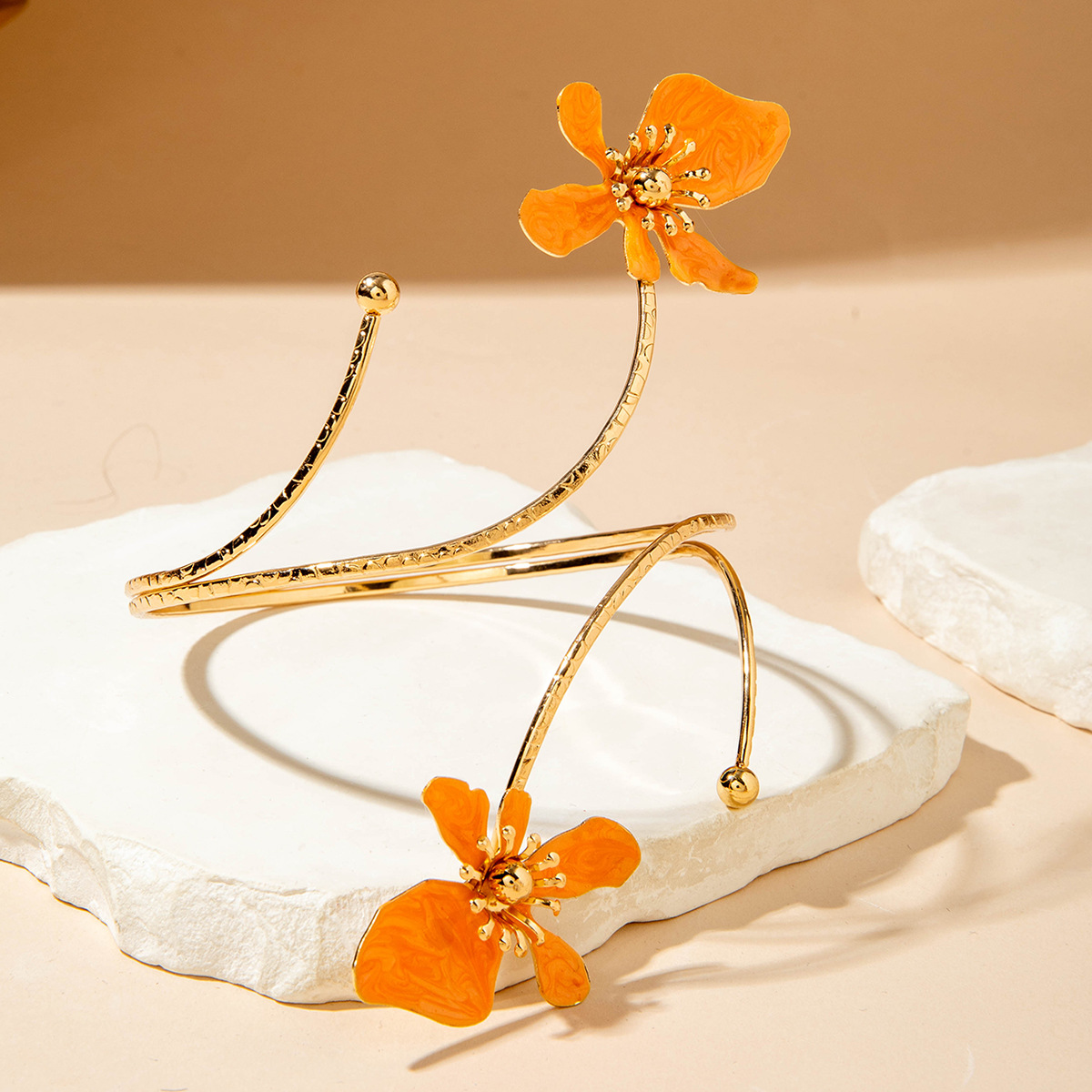 亚马逊跨境个性冷淡风海星手臂镯线条计感蝴蝶环形开口臂镯女详情139