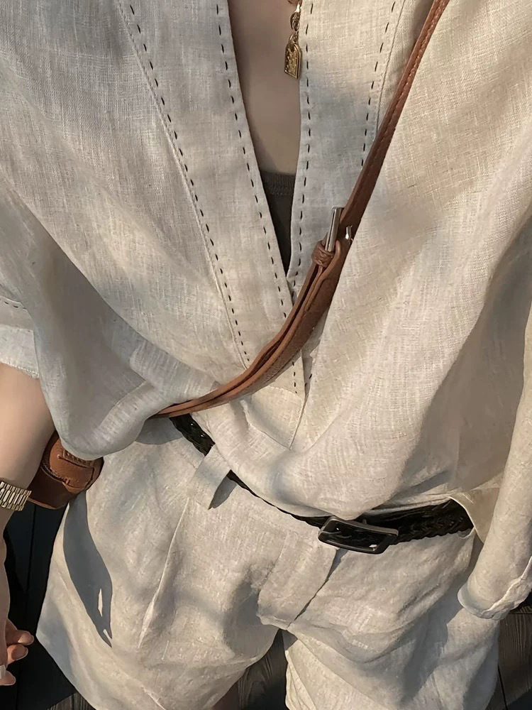 Old Money style beautiful professional outfit shirt linen suit pants for women 2025 Spring ootd Outfit complete set pic 4