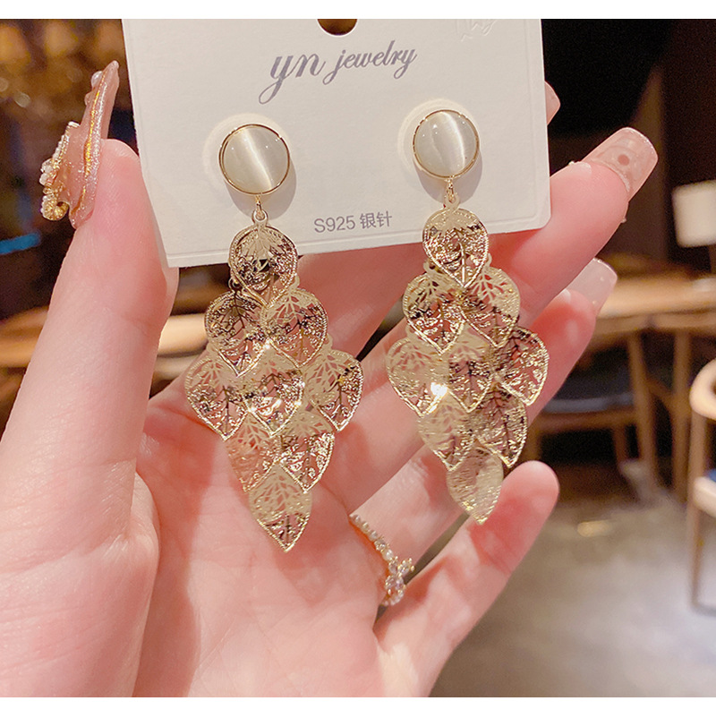 一叶暴富镂空树叶流苏耳环女s925银针圆形猫眼石气质网红长款耳饰详情10