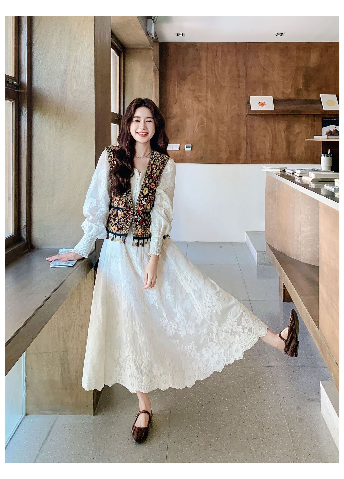 Real shot Bohemian fringed vest jacquard long dress two-piece set 2025 autumn collection lace patchwork V-neck dress pic 27