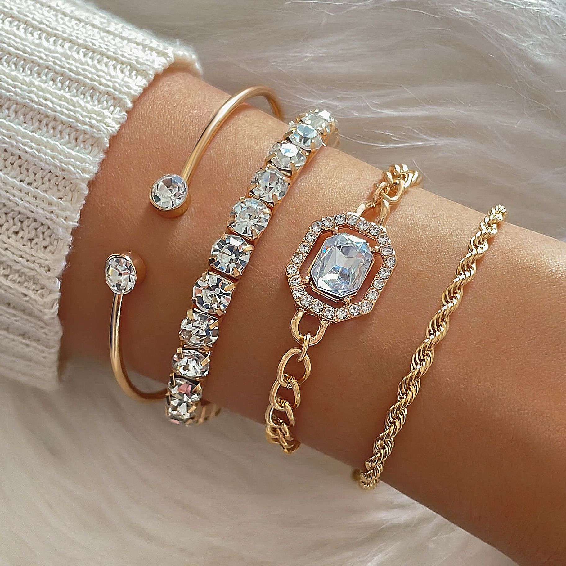 欧美跨境饰品 复古个性麻花手链仿宝石夸张朋克手镯手链4条装批发详情2