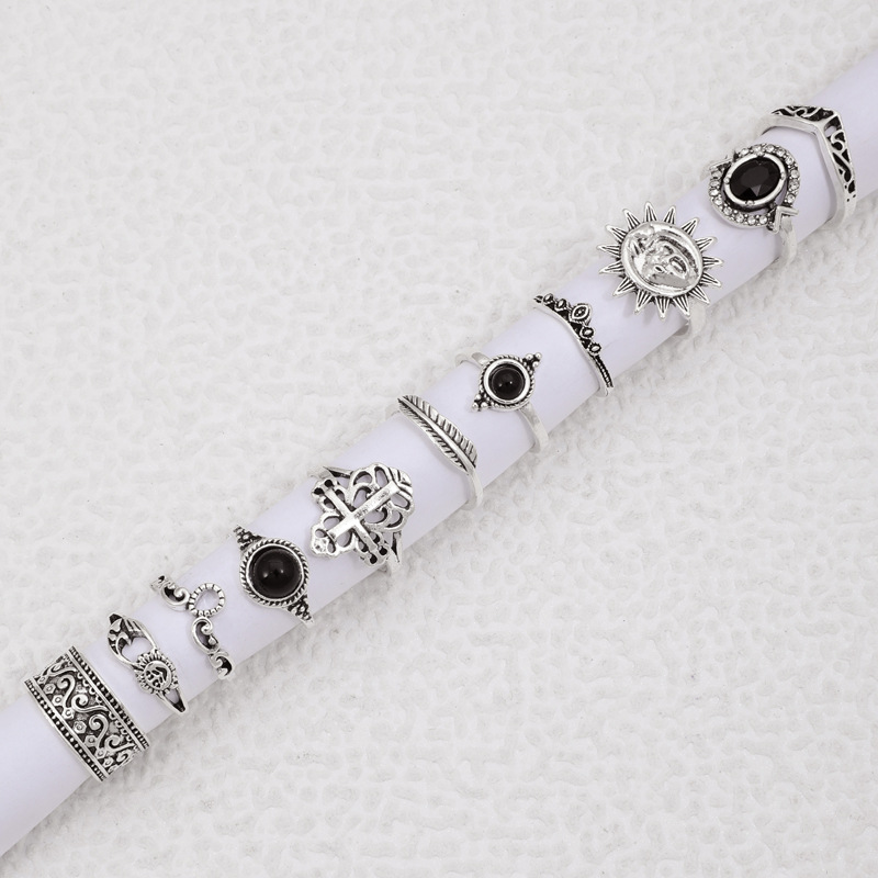 跨境时尚首饰 复古雕花太阳羽毛十字架黑色宝石戒指多件套装组合详情8