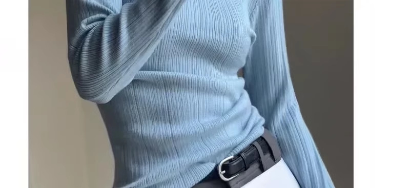 A light purple semi-high neck slim-fit innerwear with a knitted sweater for women in the spring of 2026 is a stylish and unique thin base layer pic 39