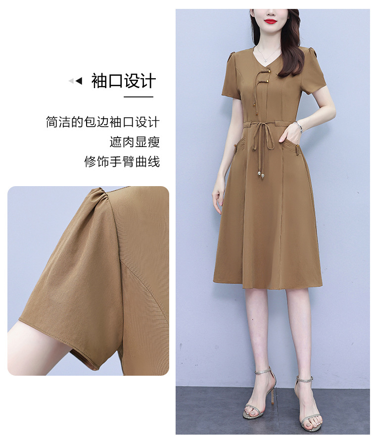 新中式V领连衣裙女2024夏季新款气质中长款收腰显瘦中年妈妈裙子详情9