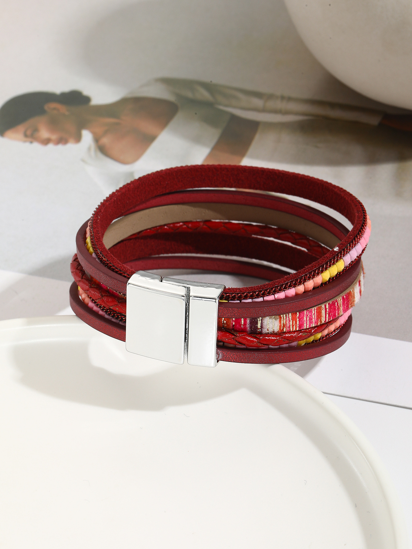 欧美跨境波西米亚风磁吸扣皮革手镯百搭女士多层缠绕手饰手绳详情2