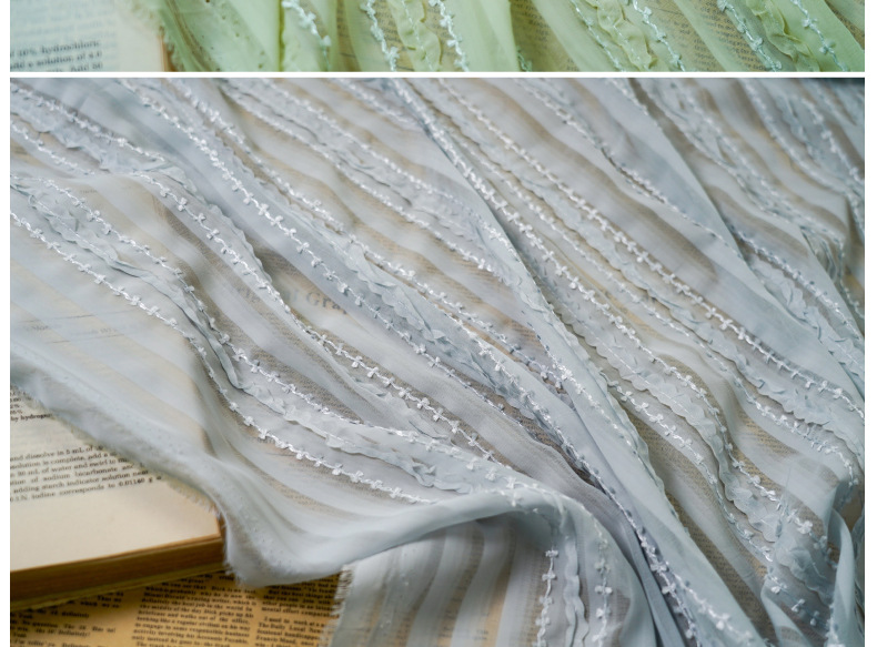 The new chiffon striped yarn-dyed dress is made of a fresh and clean solid-color curtain shirt and soft crocheted fabric pic 21