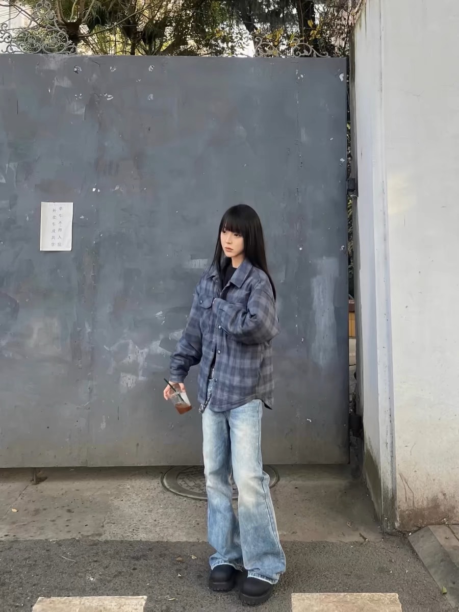 高货 冰蓝517风格水洗做旧猫须复古cleanfit直筒微喇男女牛仔长裤详情6