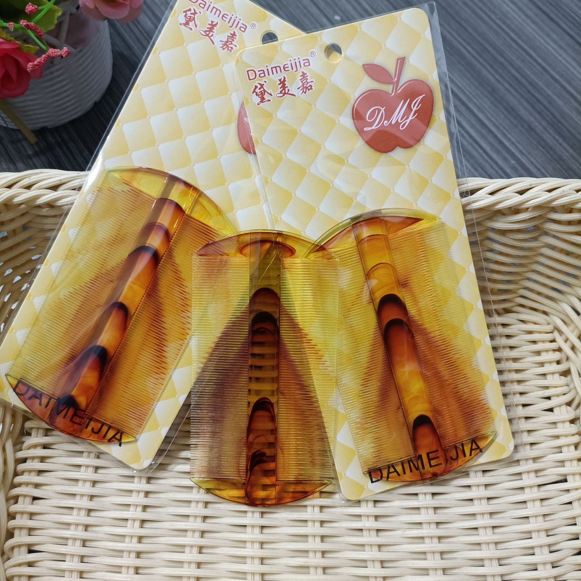 【3-11】 Daimeijia grates 20/ pack 2000/ box Vintage grates Comb Hair comb Double-sided grates Comb Dense Teeth Lice Remover Dandruff Old-fashioned grates wholesale pic 6
